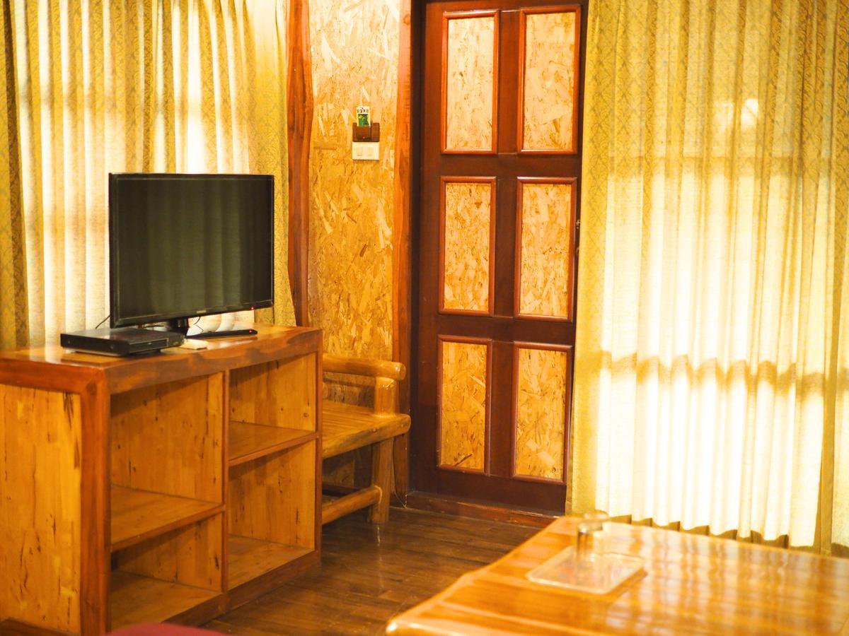 Chantaa Boutique Place Убонратчатхани Экстерьер фото
